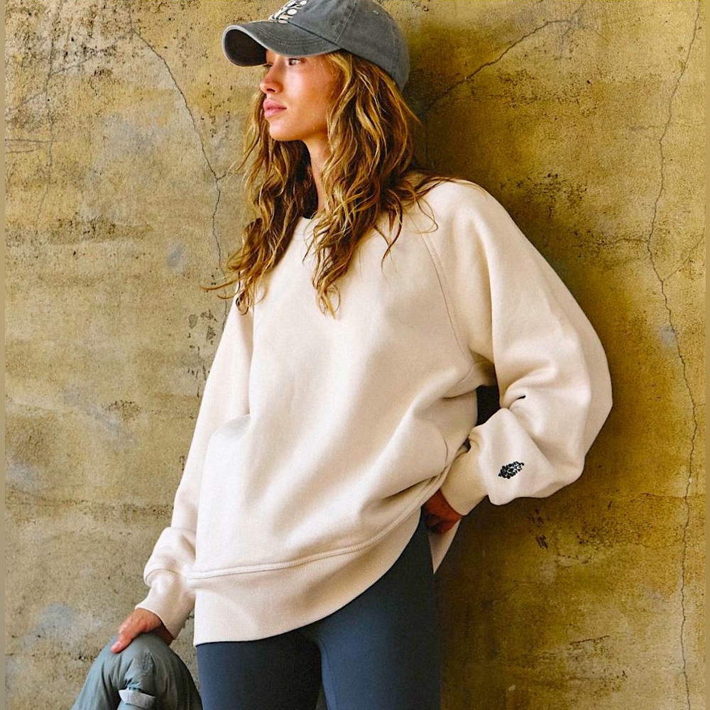 FP Movement A Cut Above Crew // Free People // NWT // Sweatshirt // Pullover - Picture 1 of 10
